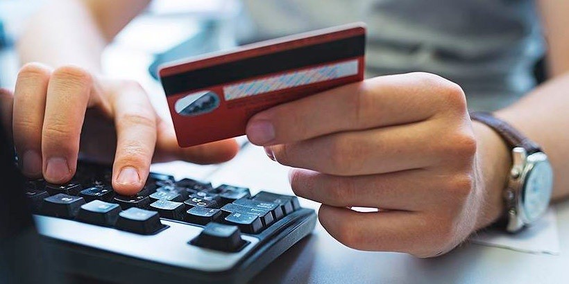 Для Uber и курьеров. В Беларуси готовится закон о платежных услугах