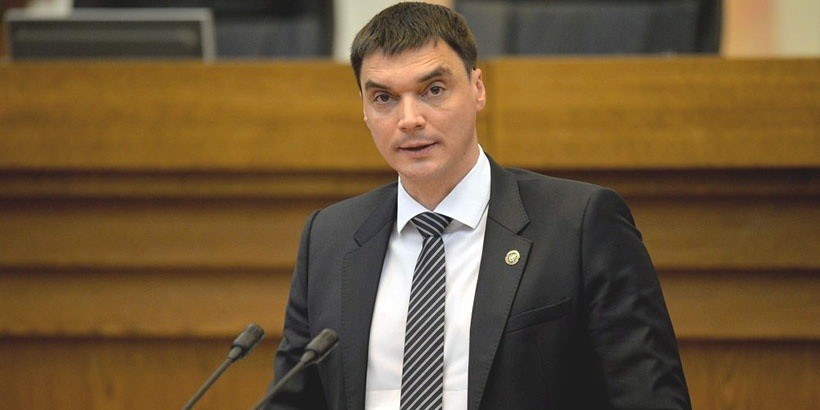 МНС хочет получать сведения о движении средств по банковским счетам всех юрлиц