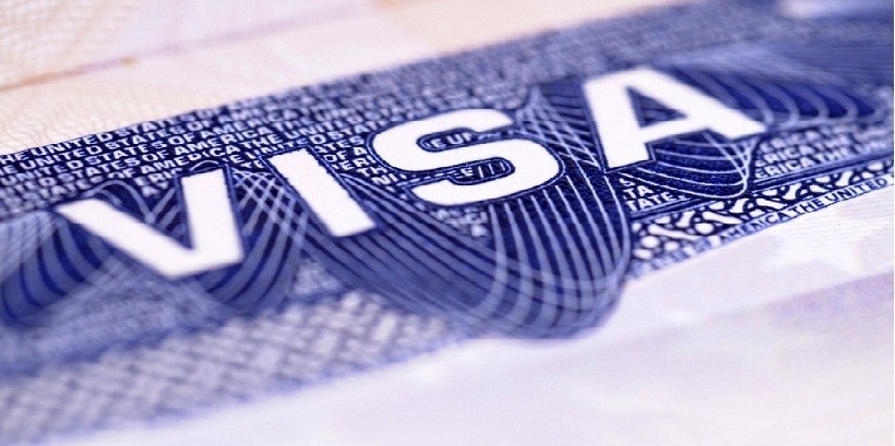 Один кубинец и три тысячи китайцев. Какие иностранцы работают в Беларуси?