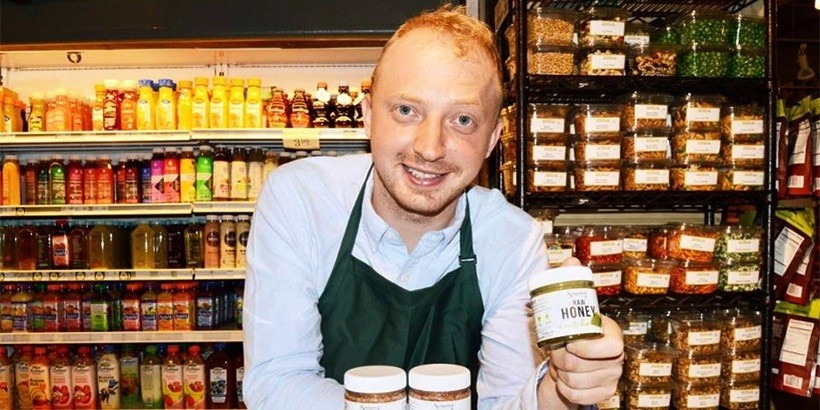 Forbes рассказал о белорусе, накормившем медом Нью-Йорк