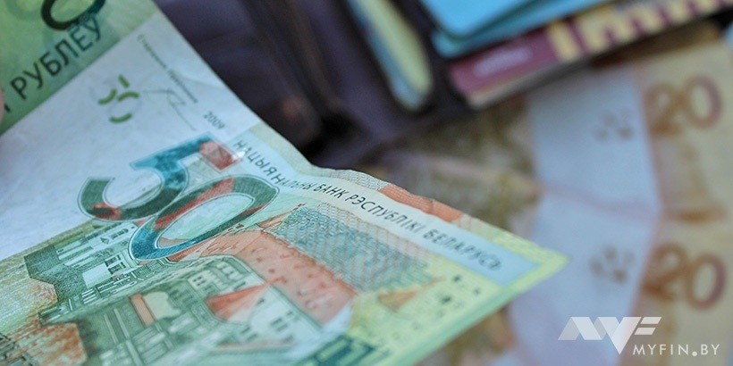 Некоторым бюджетникам 1 декабря планируют повысить зарплаты