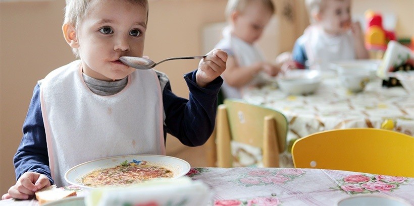 С 1 декабря подорожает питание в детсадах и школах