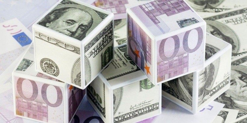 Максимум – 3,5%. Обзор «длинных» депозитов в валюте