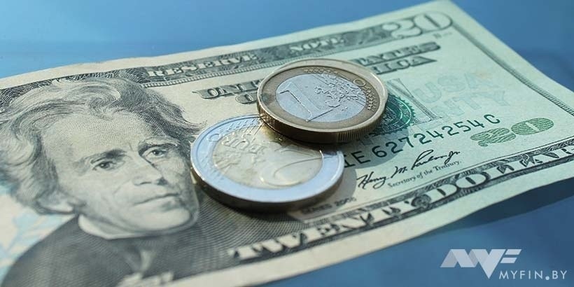 Рейтинг «длинных» депозитов в валюте: максимум 3% годовых