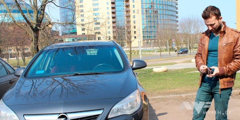 Белнефтехим спрашивает у автомобилистов, как повышать цены на топливо