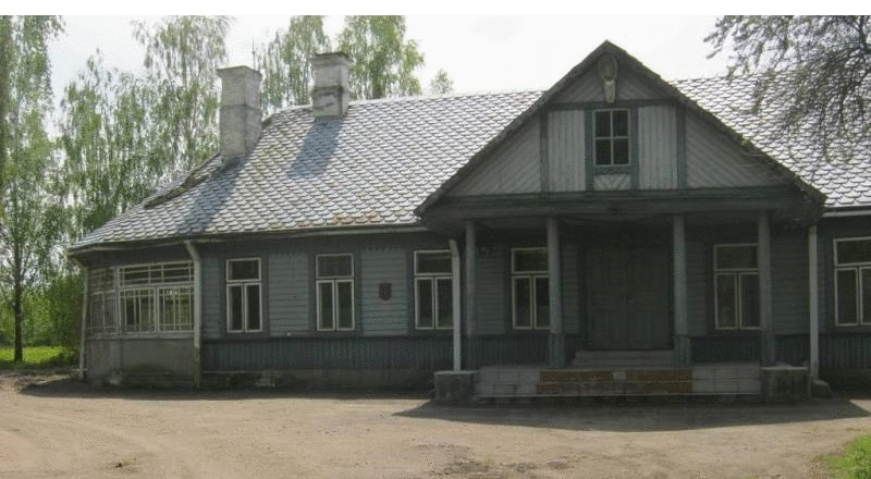 В Брестской области продают 100-летний панский дом – за сколько?