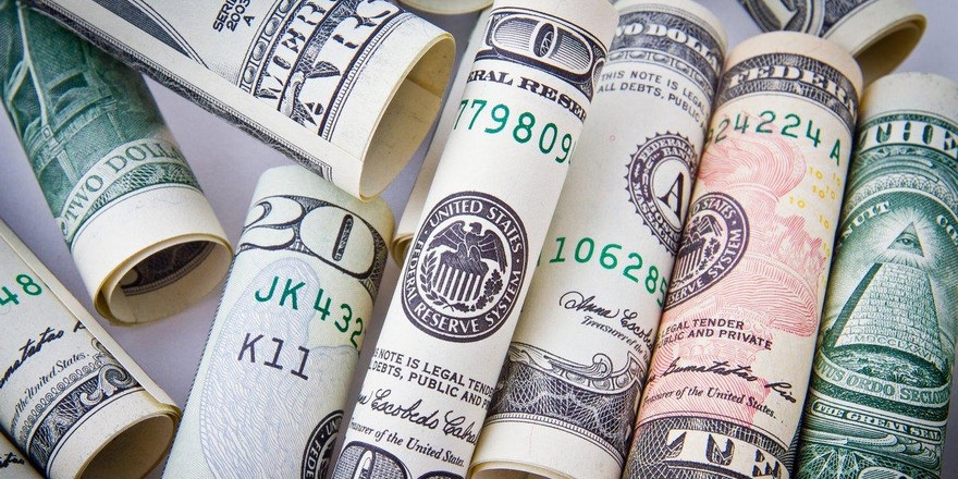 Топ вкладов в долларах с самыми высокими ставками – сколько можно заработать