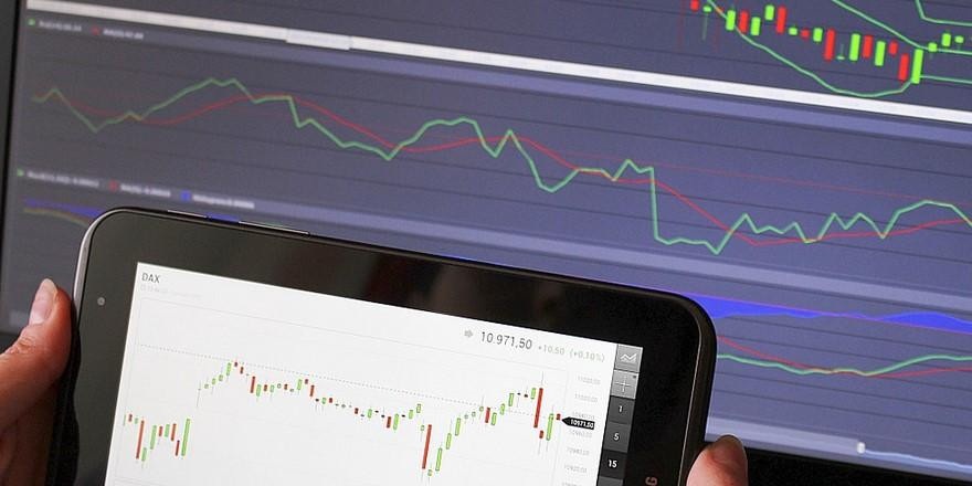 Раскрытие финотчетности, ограничения по рекламе: в указ о форекс-компаниях внесут изменения