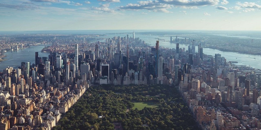 Цены на жилье на Манхэттене бьют рекорды, хотя продажи упали почти на треть