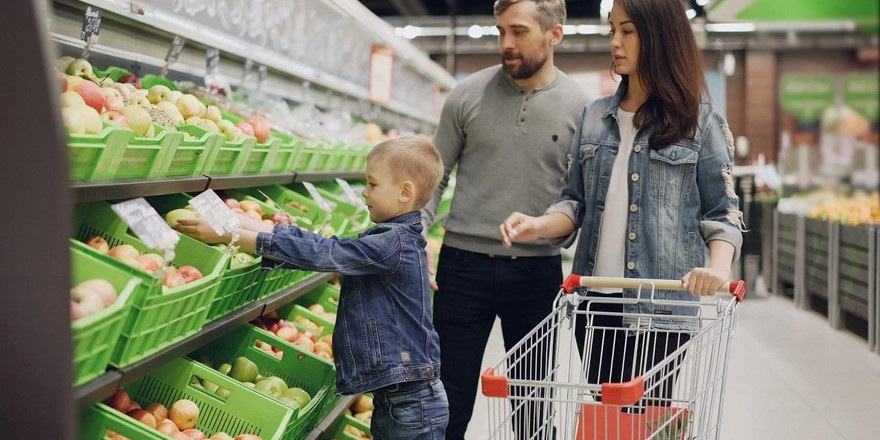 Почти 40% расходов – на питание. Белстат рассказал об уровне жизни домохозяйств