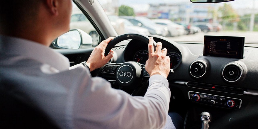 «Автотранспорт – основной сегмент». Что еще белорусы приобретали в лизинг в 2021 году
