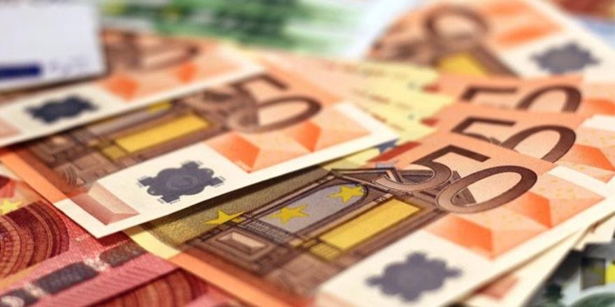 Доллар и евро подешевели. Узнайте курс валют на 8 июля 2020