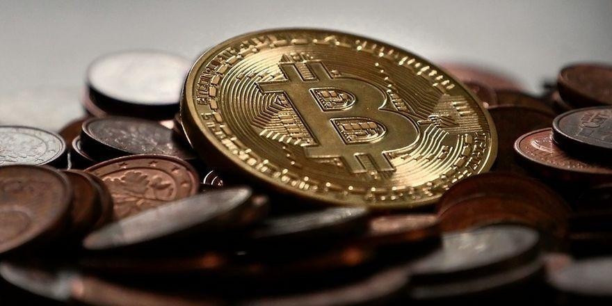 Биткоин вплотную приблизился к $10 000 — что с ним будет дальше