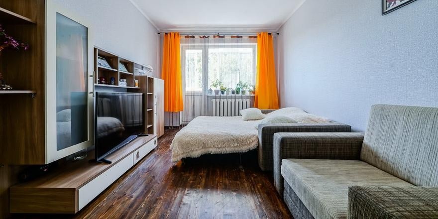 $51 000 за двушку с трехметровыми потолками. Показываем 8 минских квартир по сниженным ценам