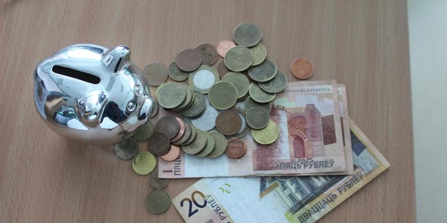 «Вариант заморозки валютных вкладов становится реален» – эксперты. Куда девать деньги?