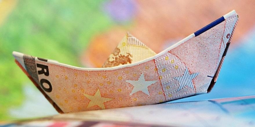 Доллар падает в цене: узнайте курс валют на 11 мая 2020