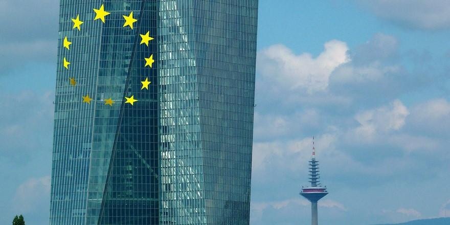 Европейский центробанк будет спасать экономику от коронавируса