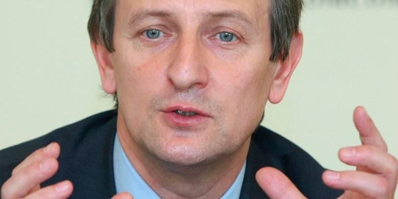 Импорт останется, но подорожает. Вопрос лишь в том, кто на этом будет зарабатывать. Мнение