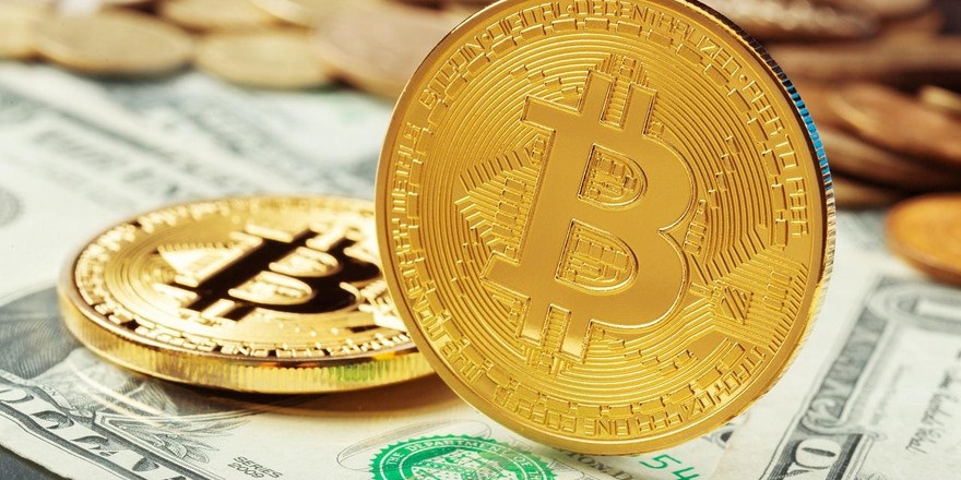 Биткоин стоит дороже $30 тыс. впервые за 10 месяцев. В чем причина?