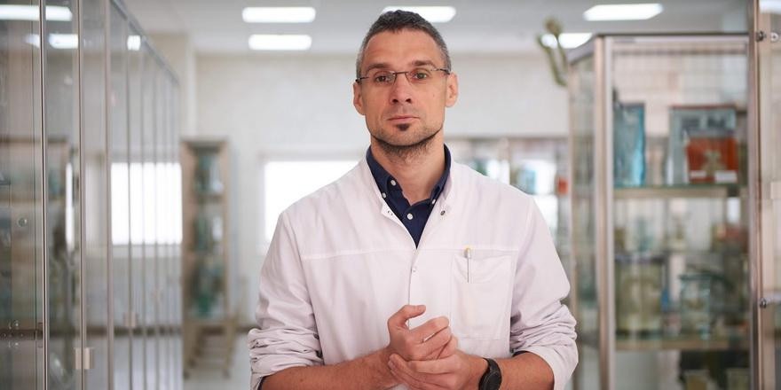 Как ваш мозг мешает вам зарабатывать больше — объясняет ученый