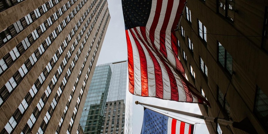 Инфляция в США снизились до уровня прошлого года