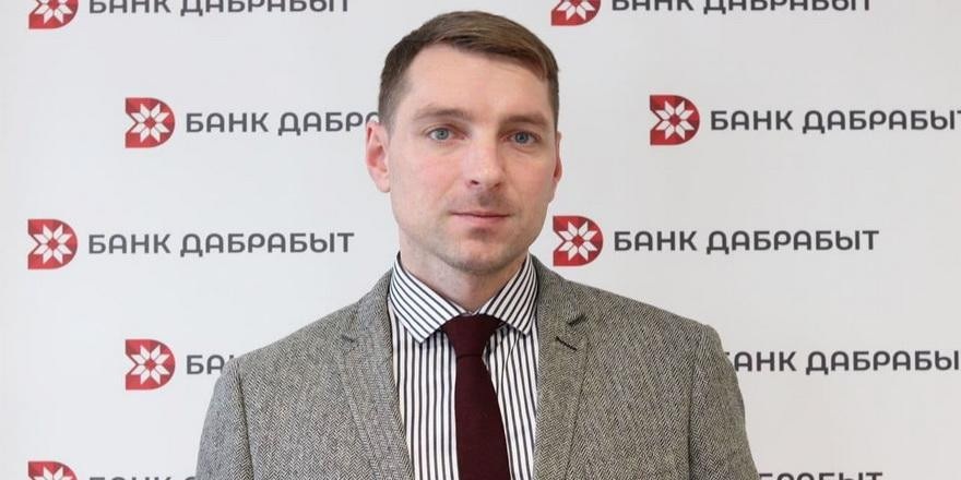 Банкиры: белорусы выбирают краткосрочные рублевые вклады, отток валютных депозитов продолжается