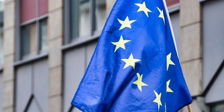 Европарламент согласился на визы по 35 евро для белорусов