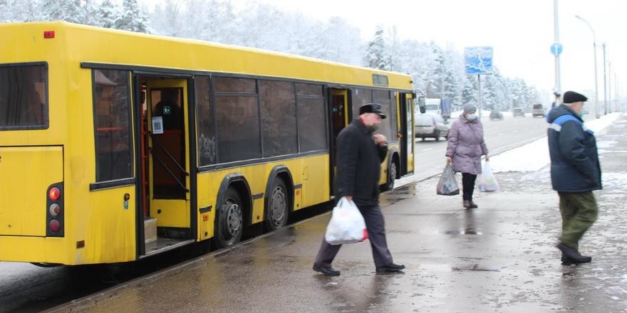 Что происходит с поступлениями в Фонд соцзащиты? Максимально наглядно