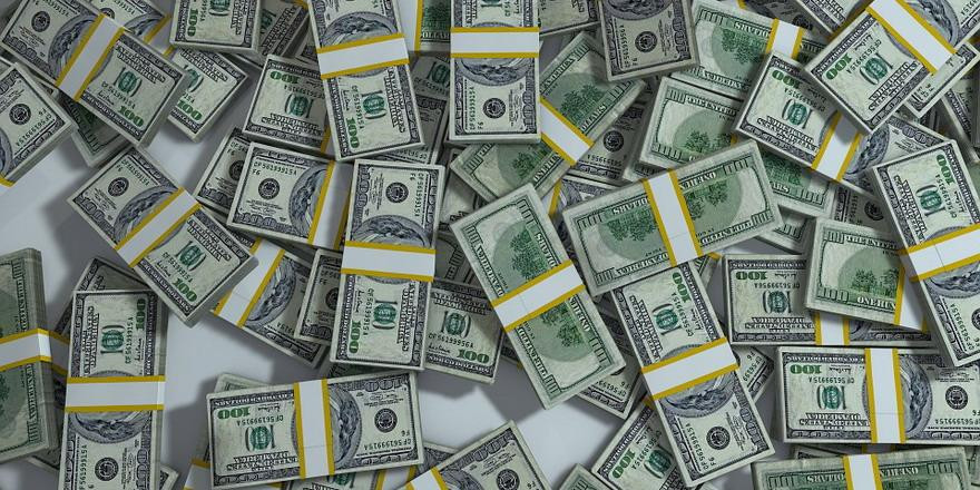 Глава Amazon разбогател за день на $6,4 млрд