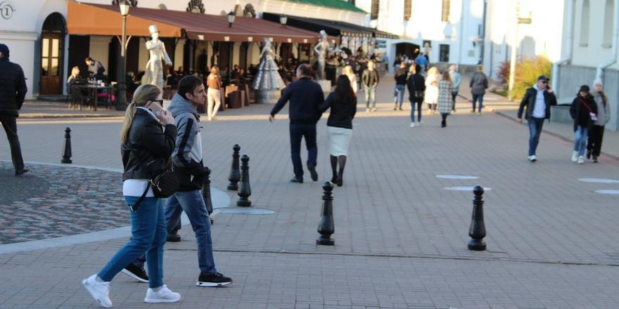 В фонде соцзащиты растет финансовая дыра. Поднимут ли подоходный налог?