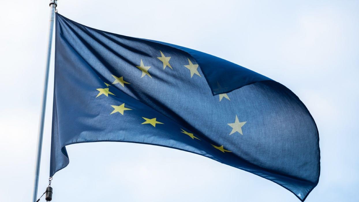 ЕС утвердил 12-й пакет санкций в отношении России. Что попало в запрещенный список?