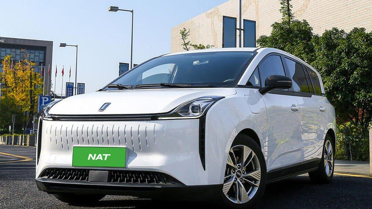 Белорусские компании выбирают электромобиль FAW BESTUNE NAT