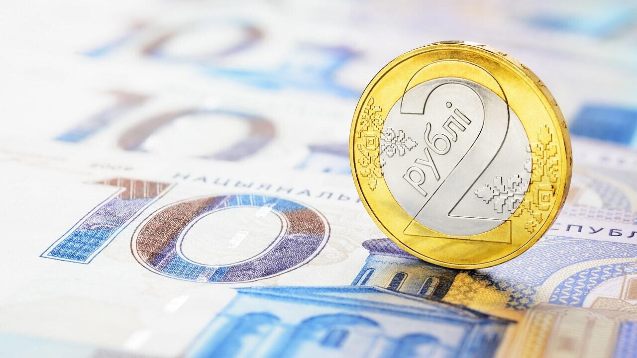Средние ставки по рублевым вкладам идут вверх. А что по кредитам? 