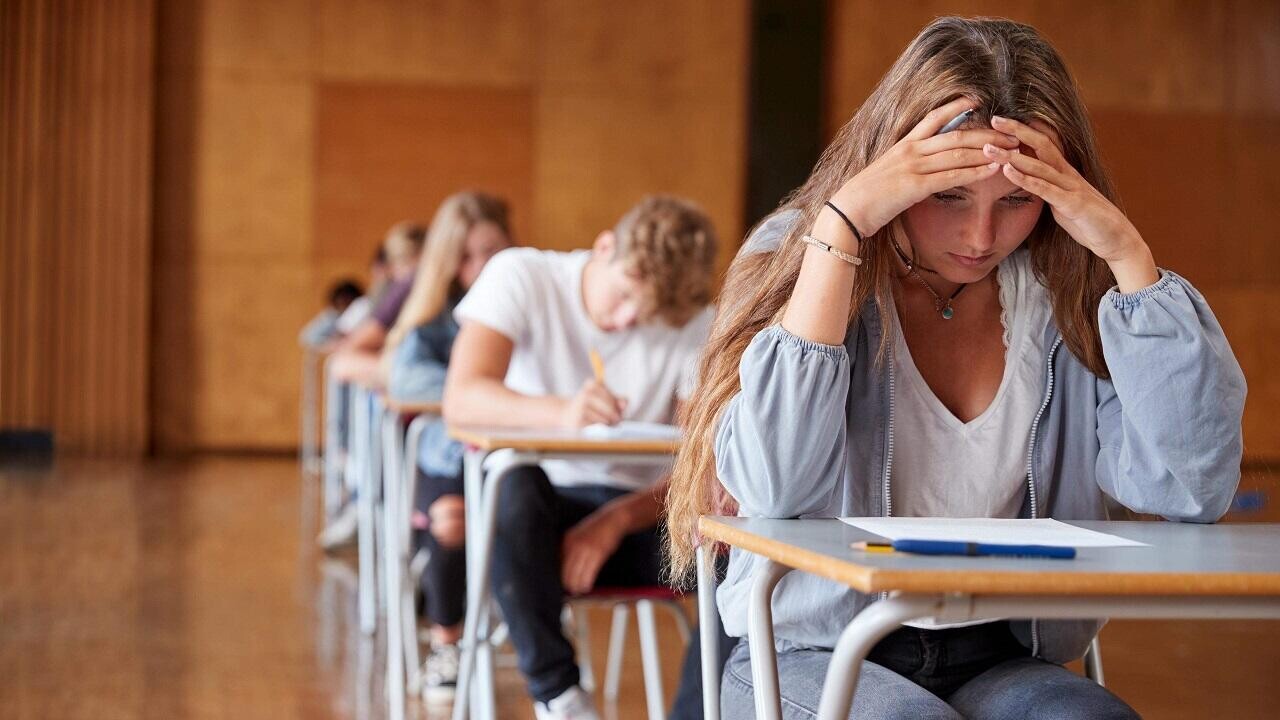 Озвучены итоги ЦТ еще по четырем предметам. Как сдали физику и химию?