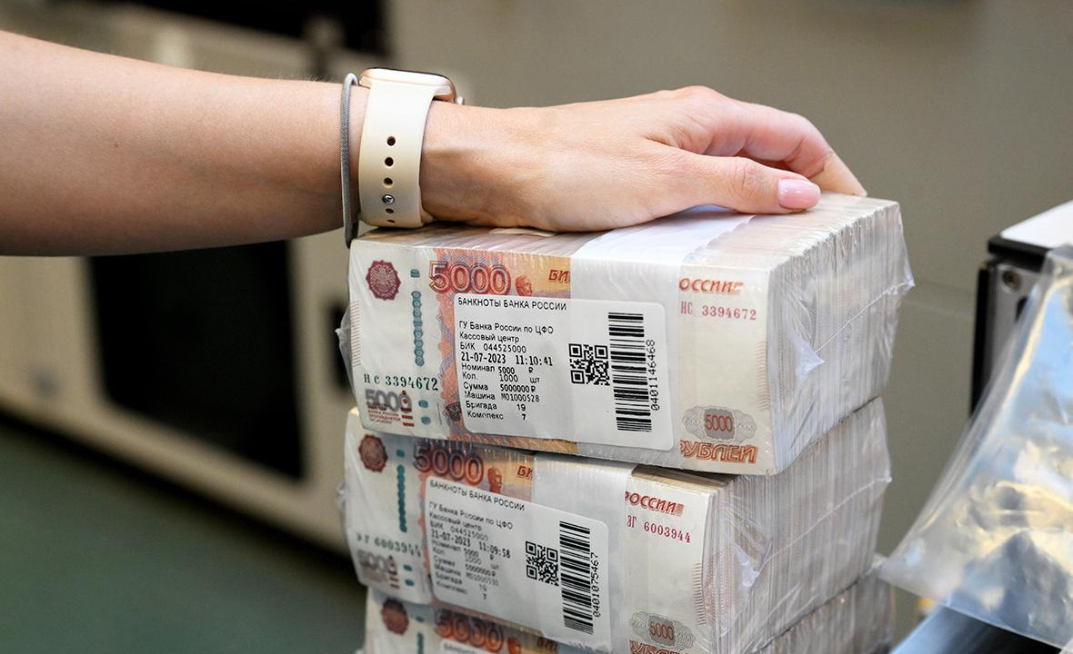 Bloomberg назвал тройку худших валют. Кто в списке?