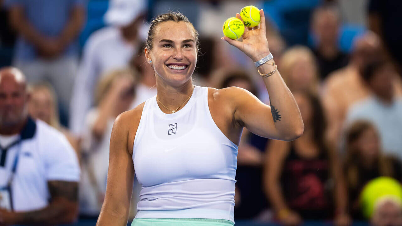 Арина Соболенко заработала за 2025 год более 30 млн долларов, но в рейтинге самых высокооплачиваемых спортсменок она не первая