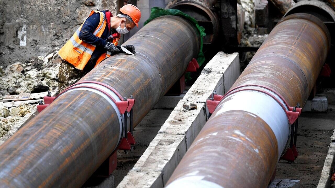 В Беларуси научились ремонтировать теплосети без отключения отопления