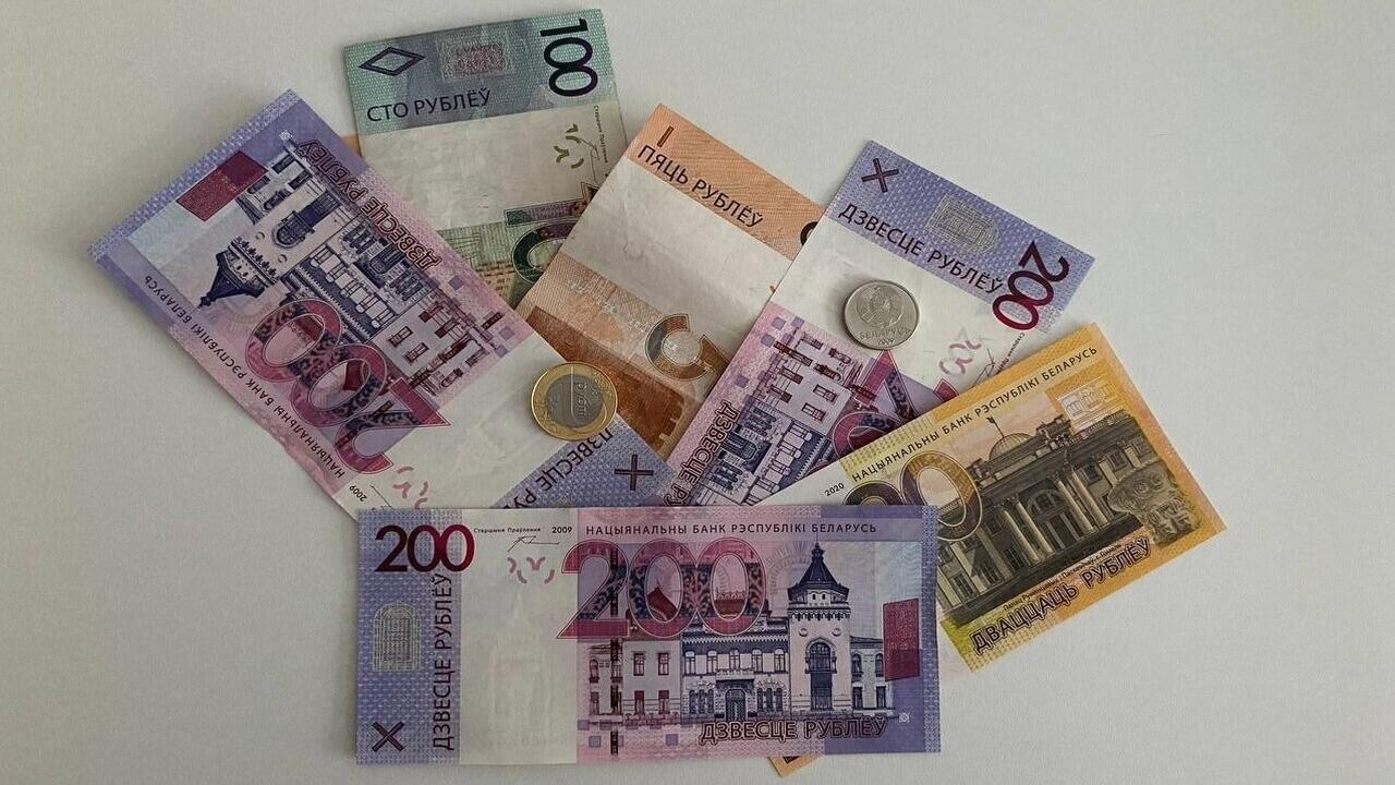 Зарплаты до 7,5 тыс. рублей. Где в Минске платят больше всего?