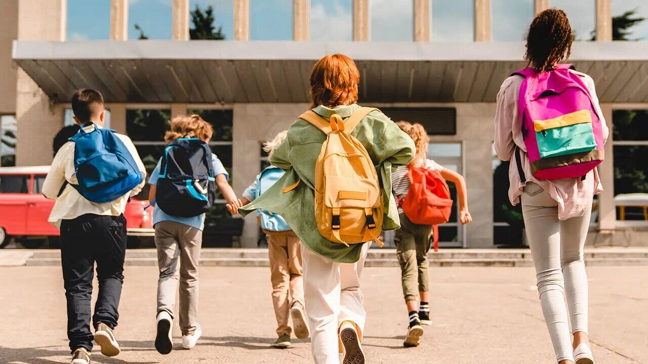 Куда отправить ребенка на весенние каникулы: детские лагеря и развлечения