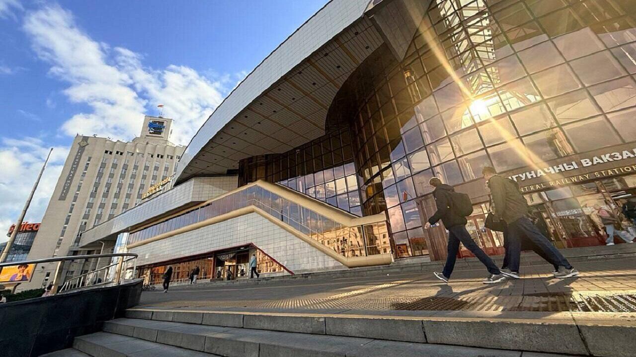 Билеты на электрички в Минске теперь можно оплатить через QR-сервис