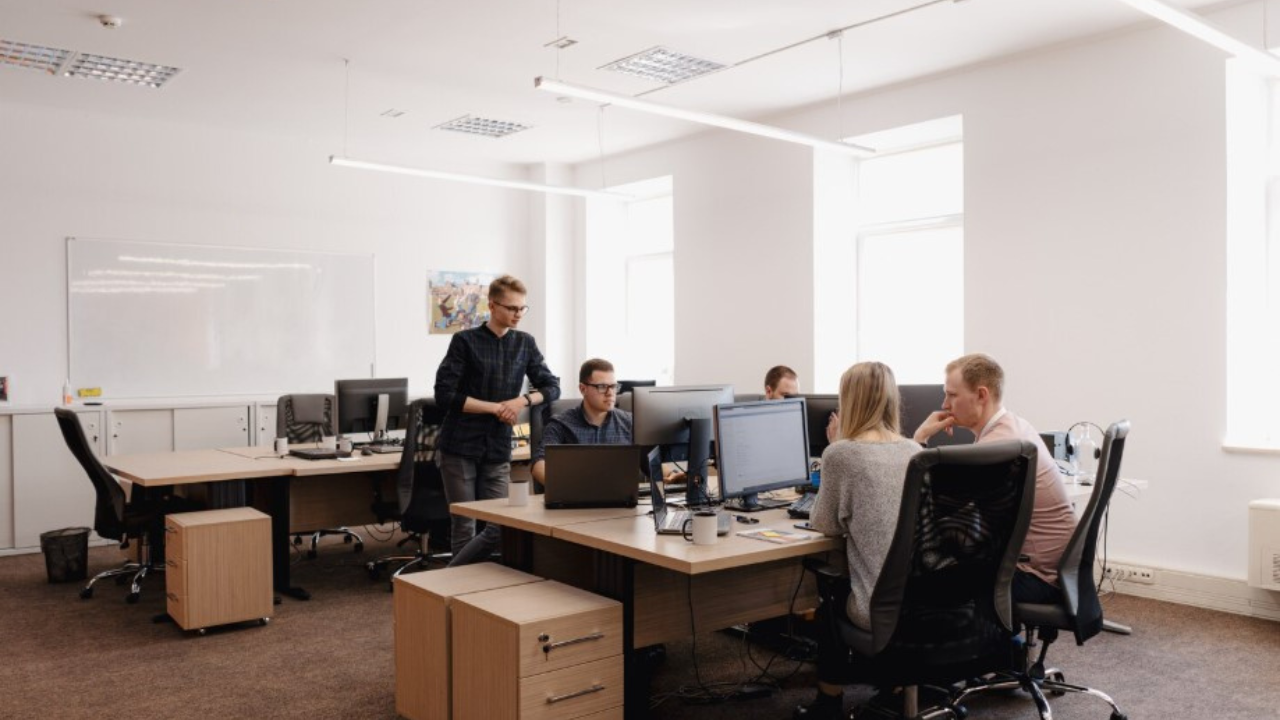 Как отпроситься с работы на несколько часов и в каких случаях вас обязаны отпустить: инструкция