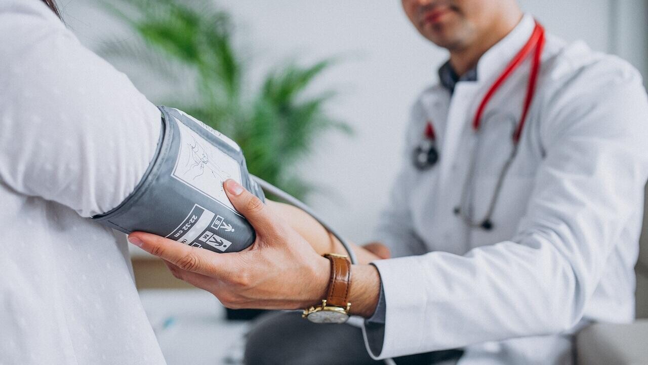 Налоговики вскрыли схемы сокрытия выручки в частных медцентрах Беларуси