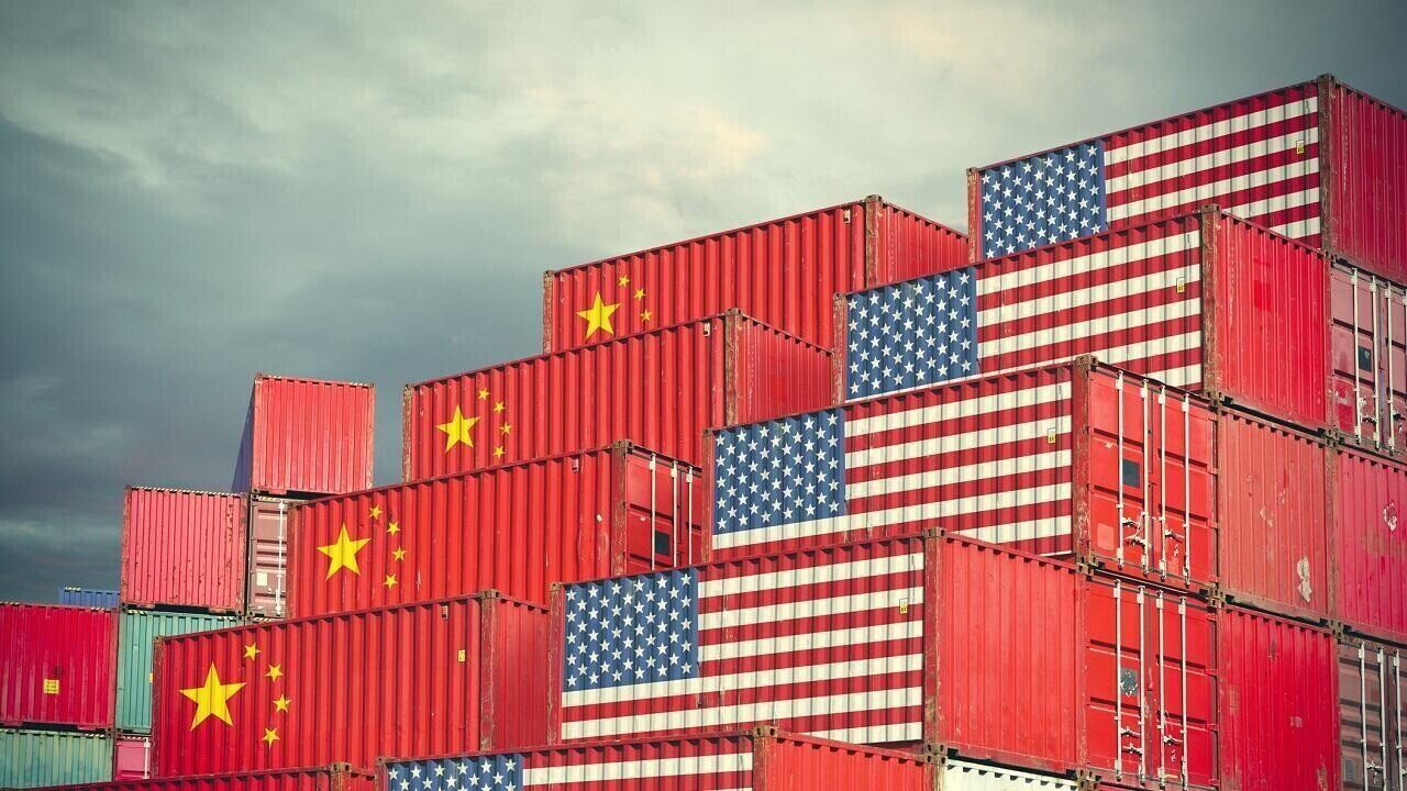 Трамп отложил введение гигантских пошлин в отношении Китая. На какой срок?