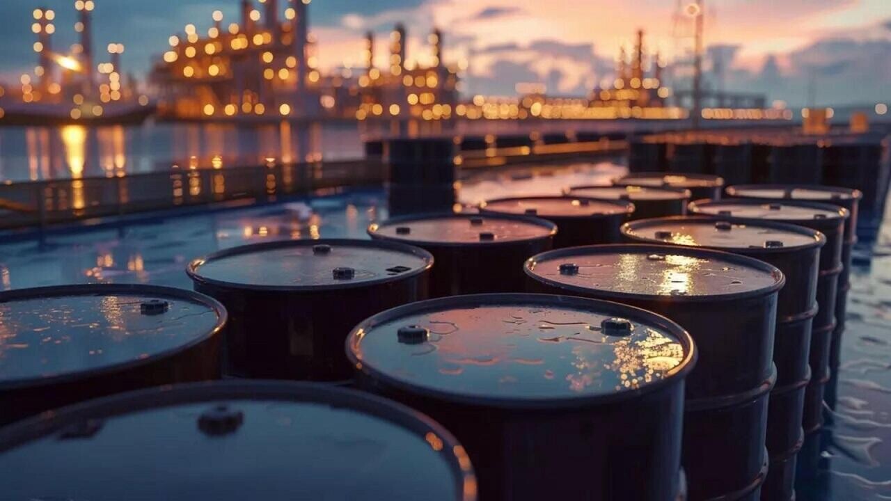Нефть опять дешевле $100: в переговорах США и Ирана наметился прогресс