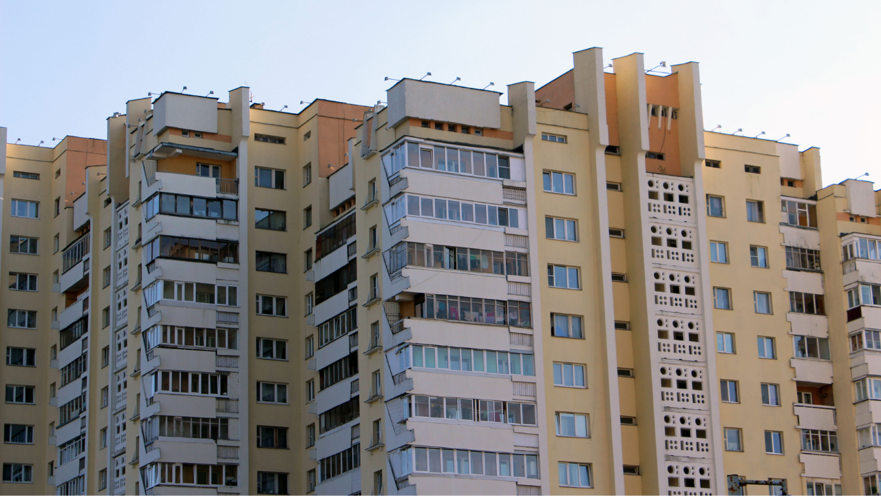 Как белорусу купить квартиру в 2026 году. Топ-5 реальных путей