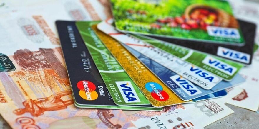 Карты Visa еще двух белорусских банков перестали работать в Европе