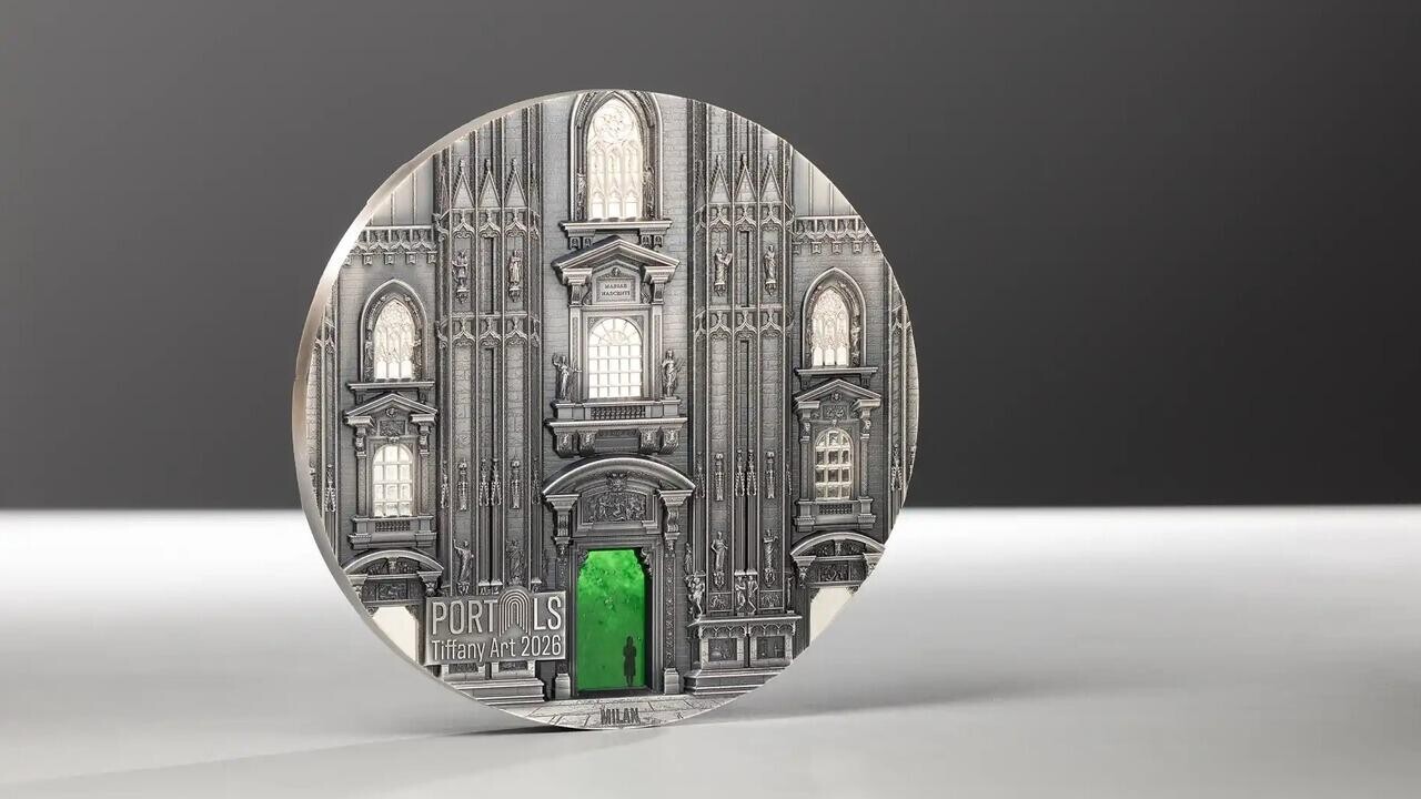 Всего 77 штук: выпущены уникальные килограммовые монеты – фото