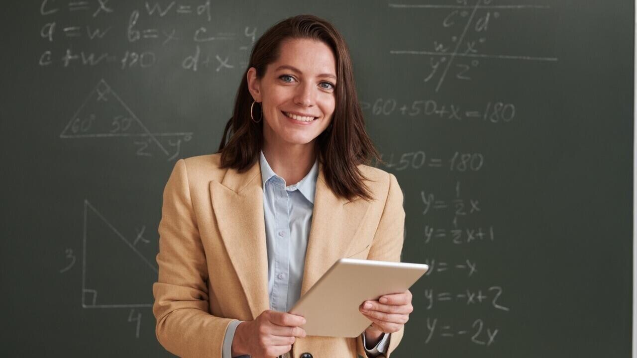 Сколько учителей в Беларуси – смотрим статистику