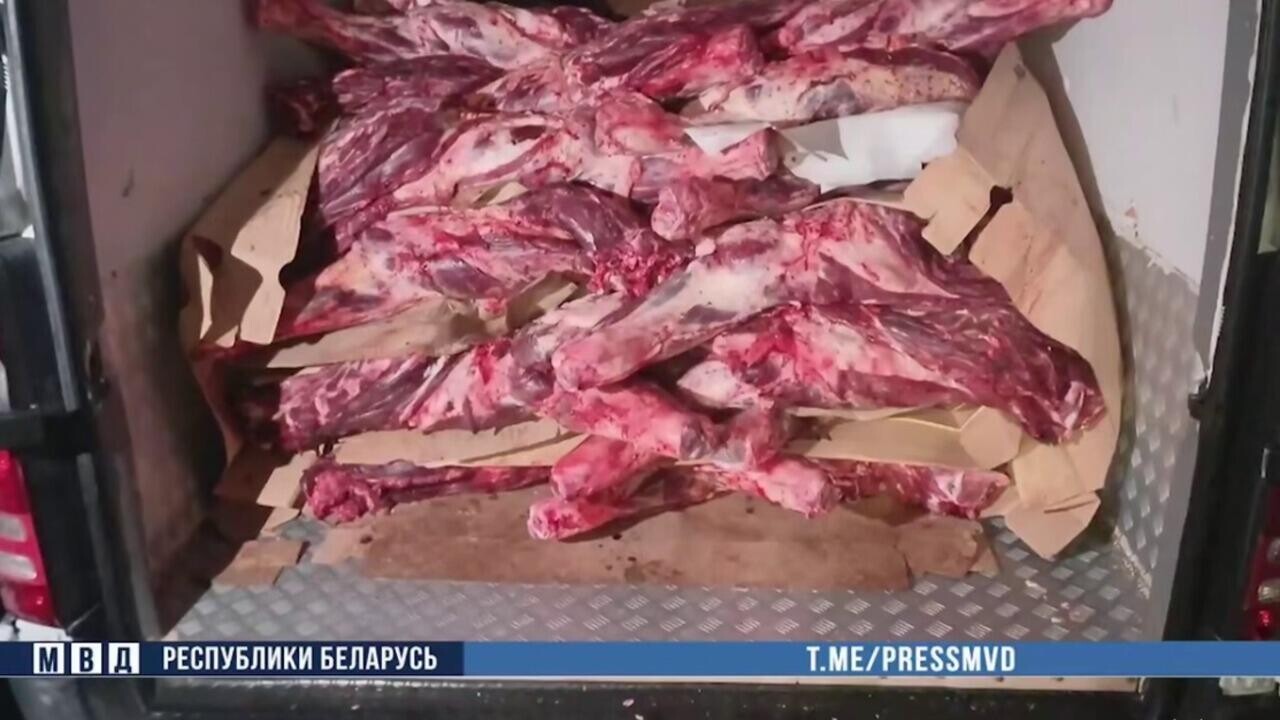 В Беларуси раскрыли схему хищения мяса: украденное пытались вывезти за границу