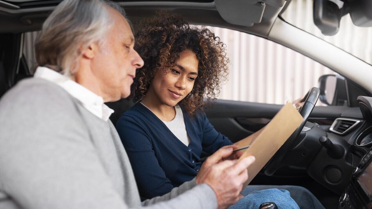 Иностранцам станет проще получить белорусские права